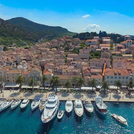 Riva Hideaway * Hvar Town