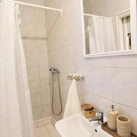 Apartment Riva Hideaway *